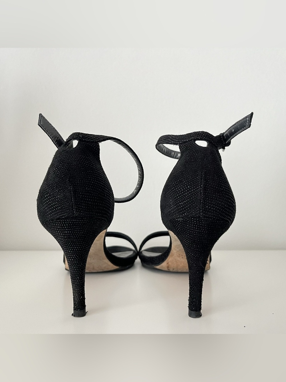 Stuart Weitzman Nunaked Leather Strappy Heels Sandals Size 8 Black Eveningwear - Picture 3 of 5